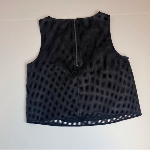 Banana republic leather waffled tank top, size 4 - Picture 4 of 5